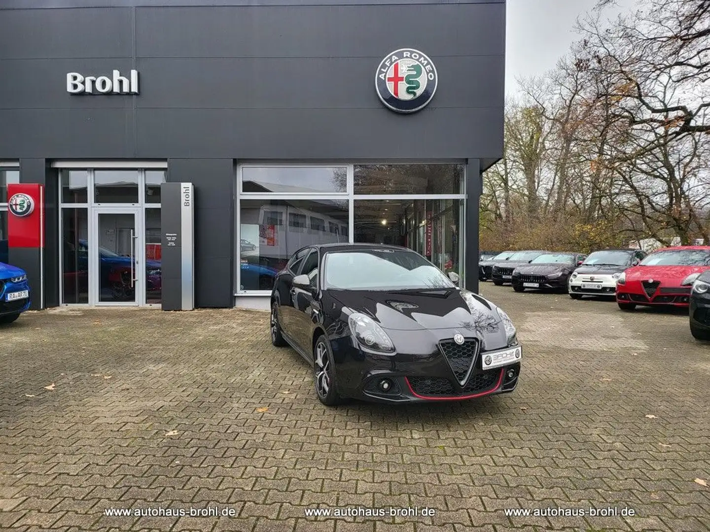 Alfa Romeo Giulietta Sport 120PS Alcantara Schwarz - 1