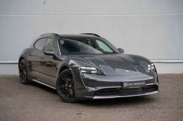 Porsche Taycan view 2