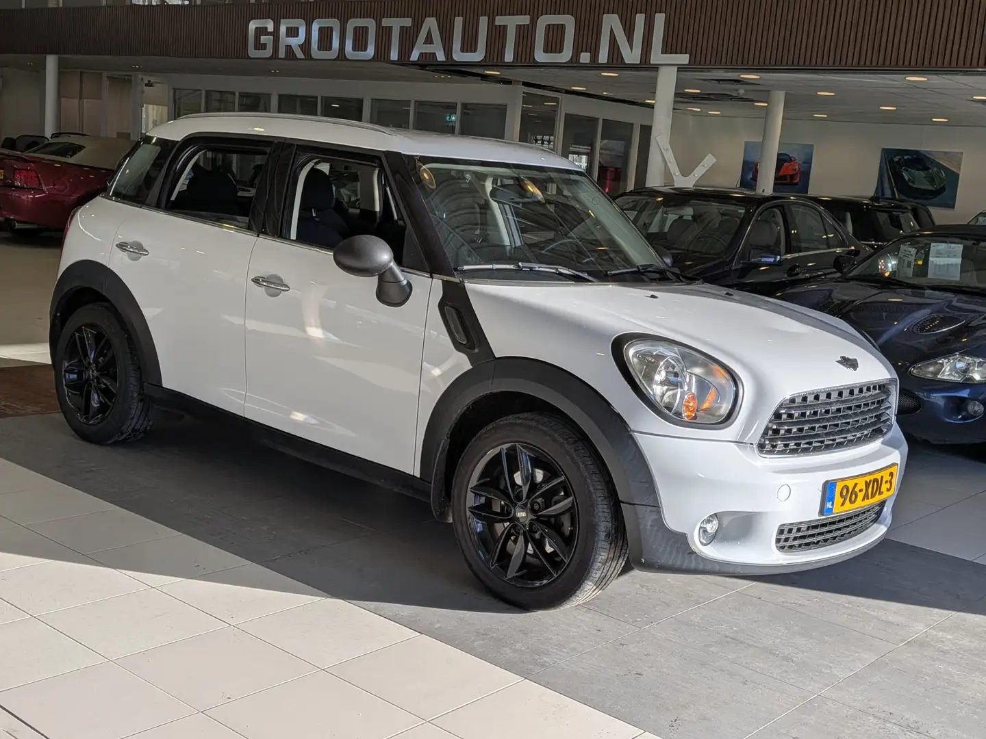 MINI One Countryman Mini 1.6 Airco, Stuurbekrachtiging Wit - 1