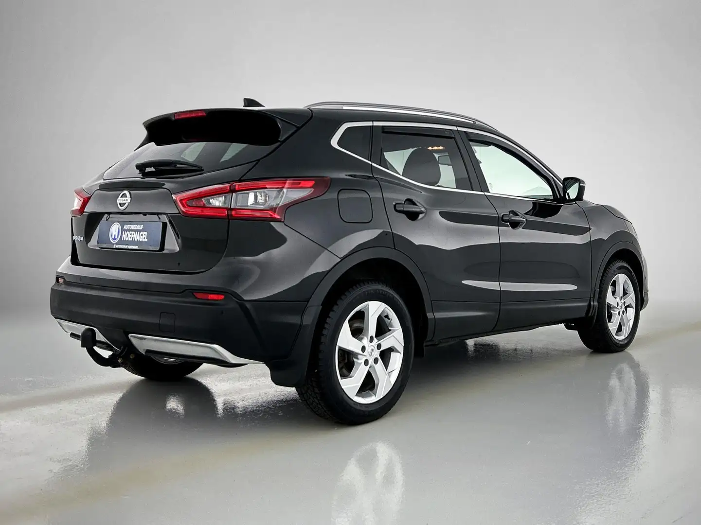 Nissan Qashqai 1.3 DIG-T Acenta | Climate Control | Stoelverwarmi Zwart - 2