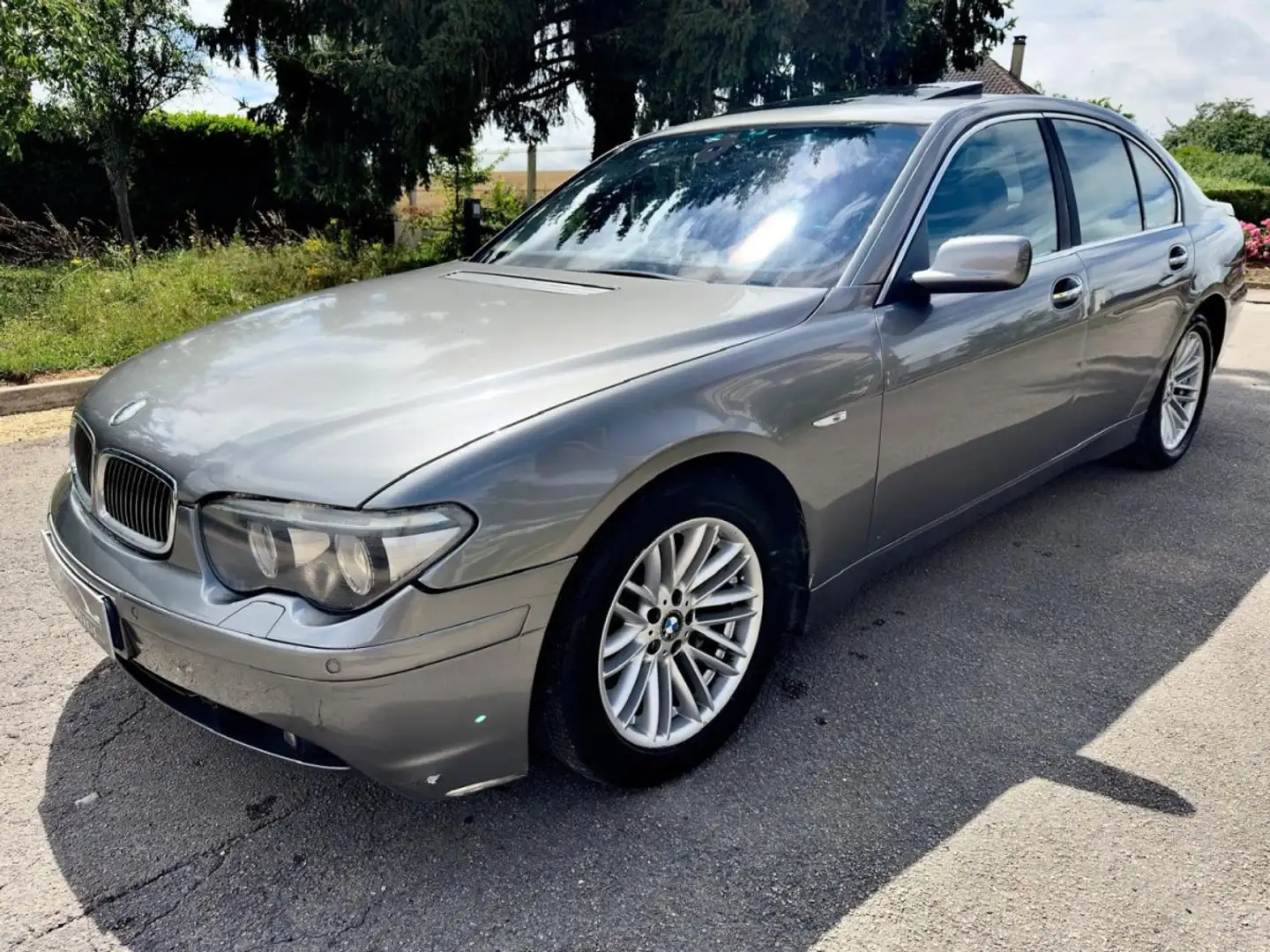 BMW 740 740D E65 V8 Gris - 1