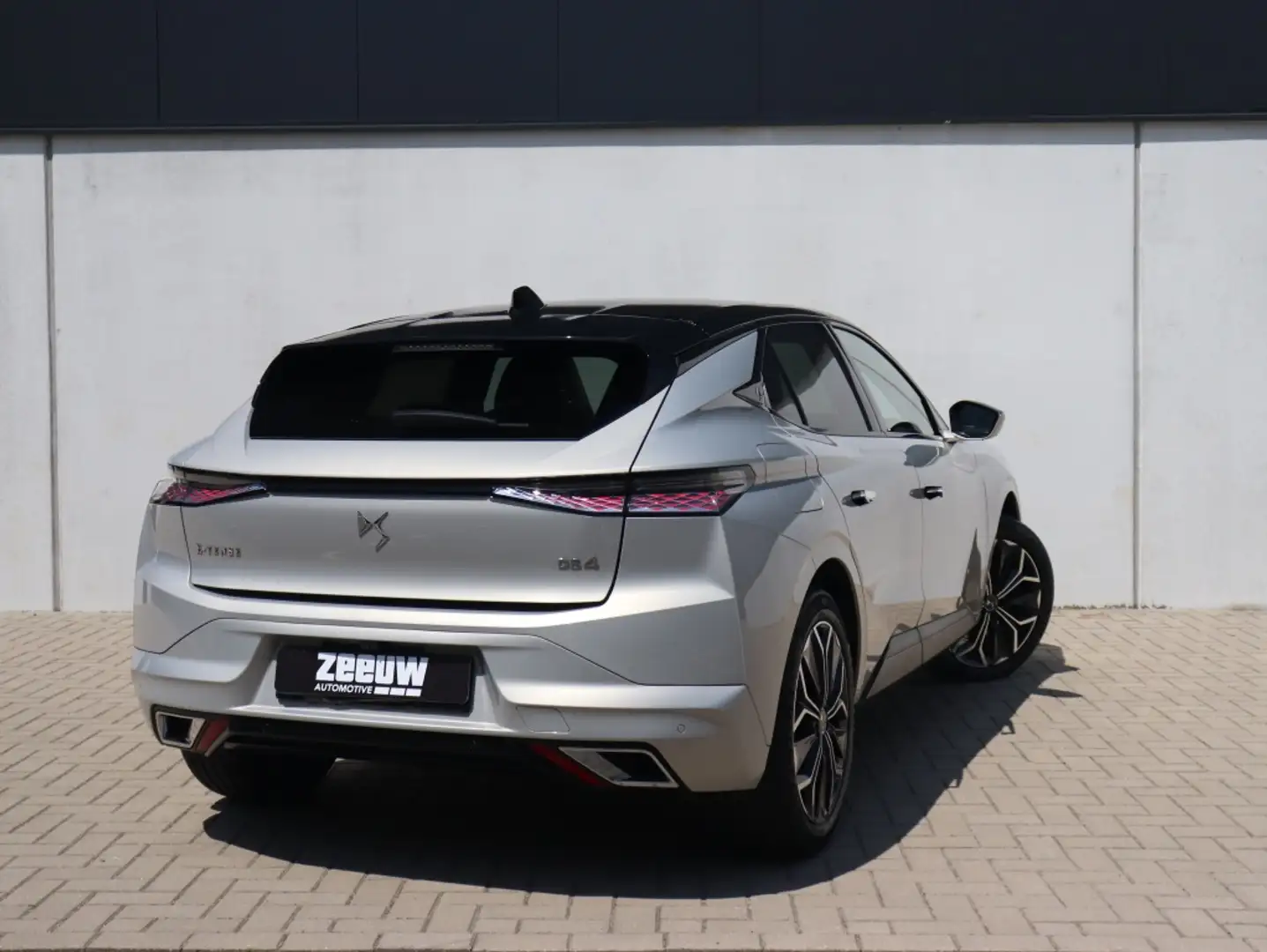 DS Automobiles DS 4 E-Tense 225 PK La Première | Leder | HUD | Focal | Grijs - 2