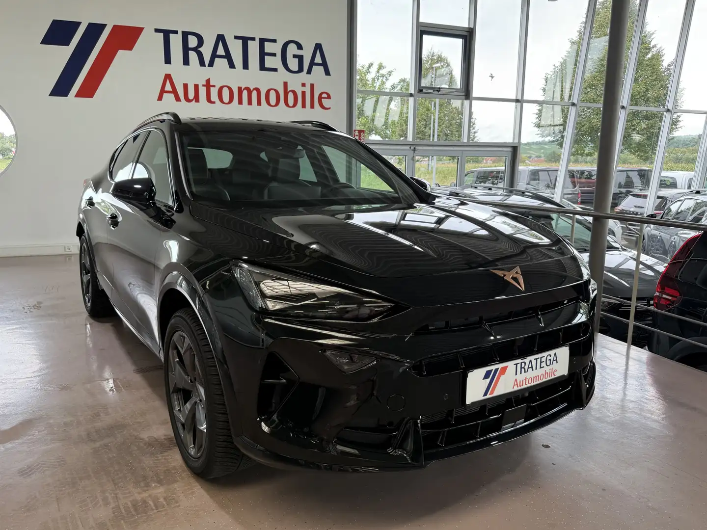 CUPRA Formentor 1.5 eTSI DSG CAM ACC TW SH Kessy Navi Schwarz - 1
