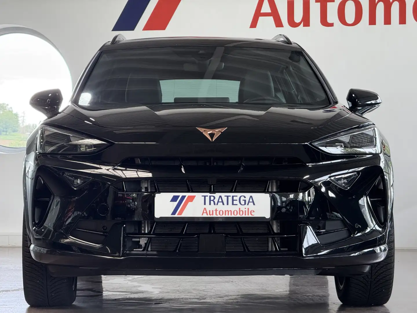 CUPRA Formentor 1.5 eTSI DSG CAM ACC TW SH Kessy Navi Schwarz - 2