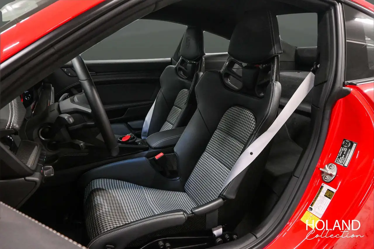Porsche 911 снимка Porsche 911