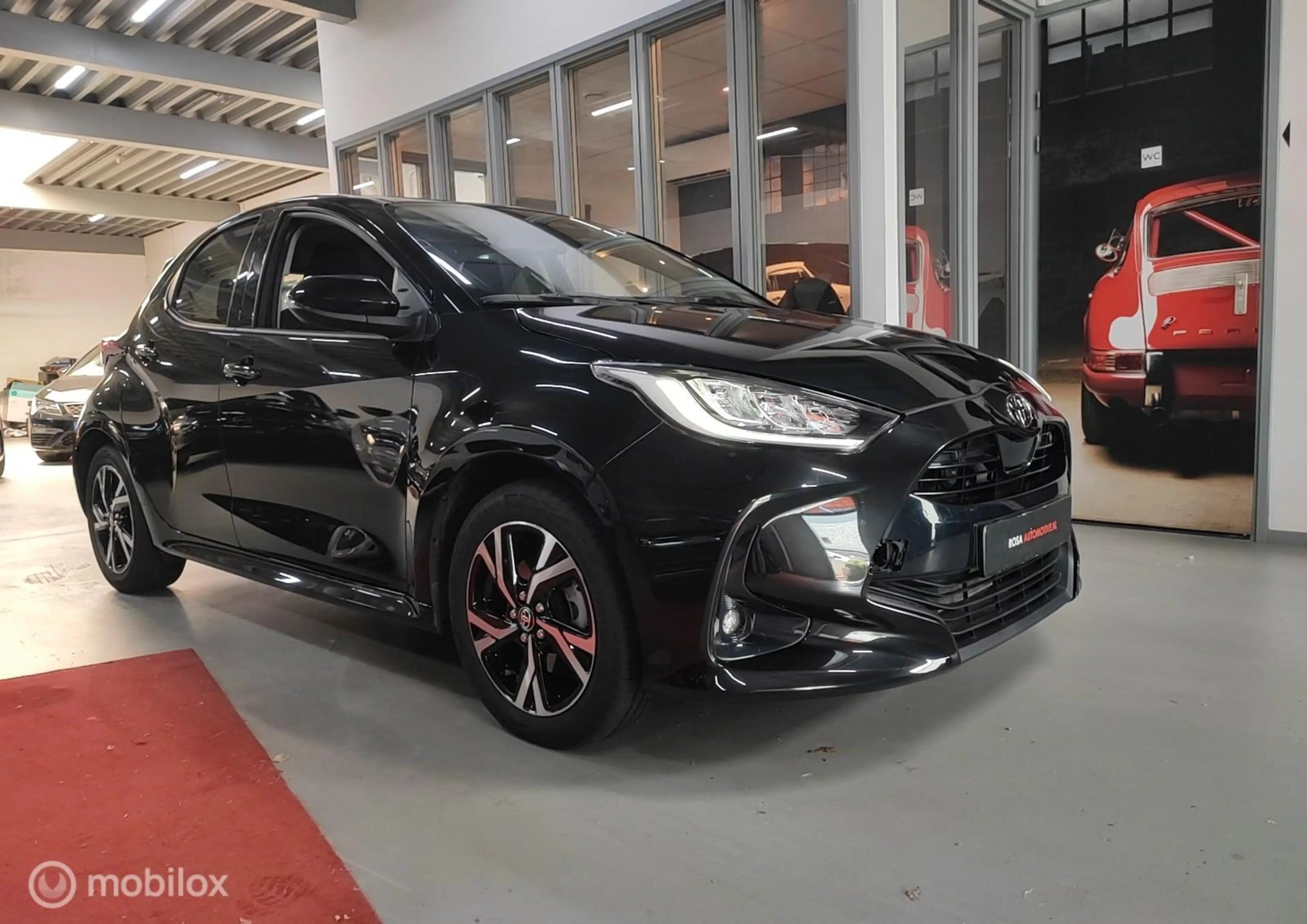 Toyota Yaris 1.5 Hybrid AUTOMAAT 5 JAAR GARANTIE XENON LED came — photo 2