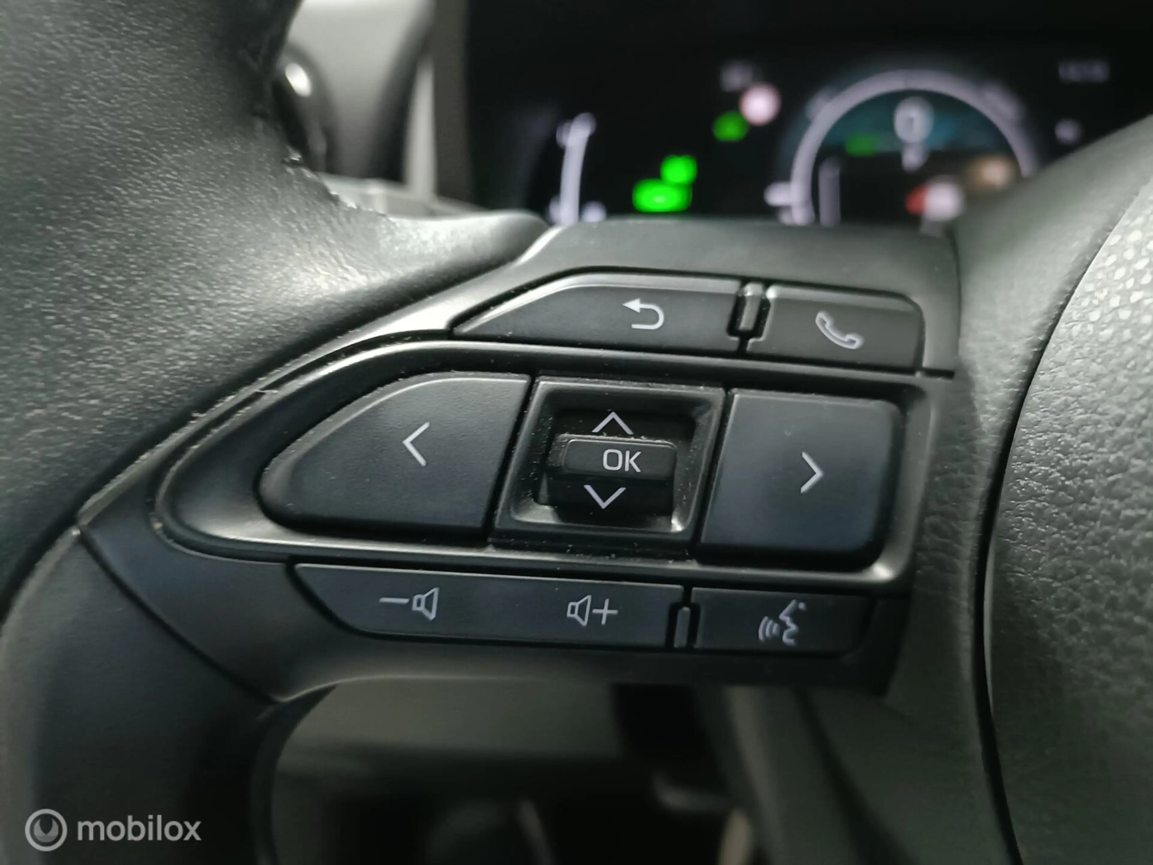 Toyota Yaris 1.5 Hybrid AUTOMAAT 5 JAAR GARANTIE XENON LED came — photo 25