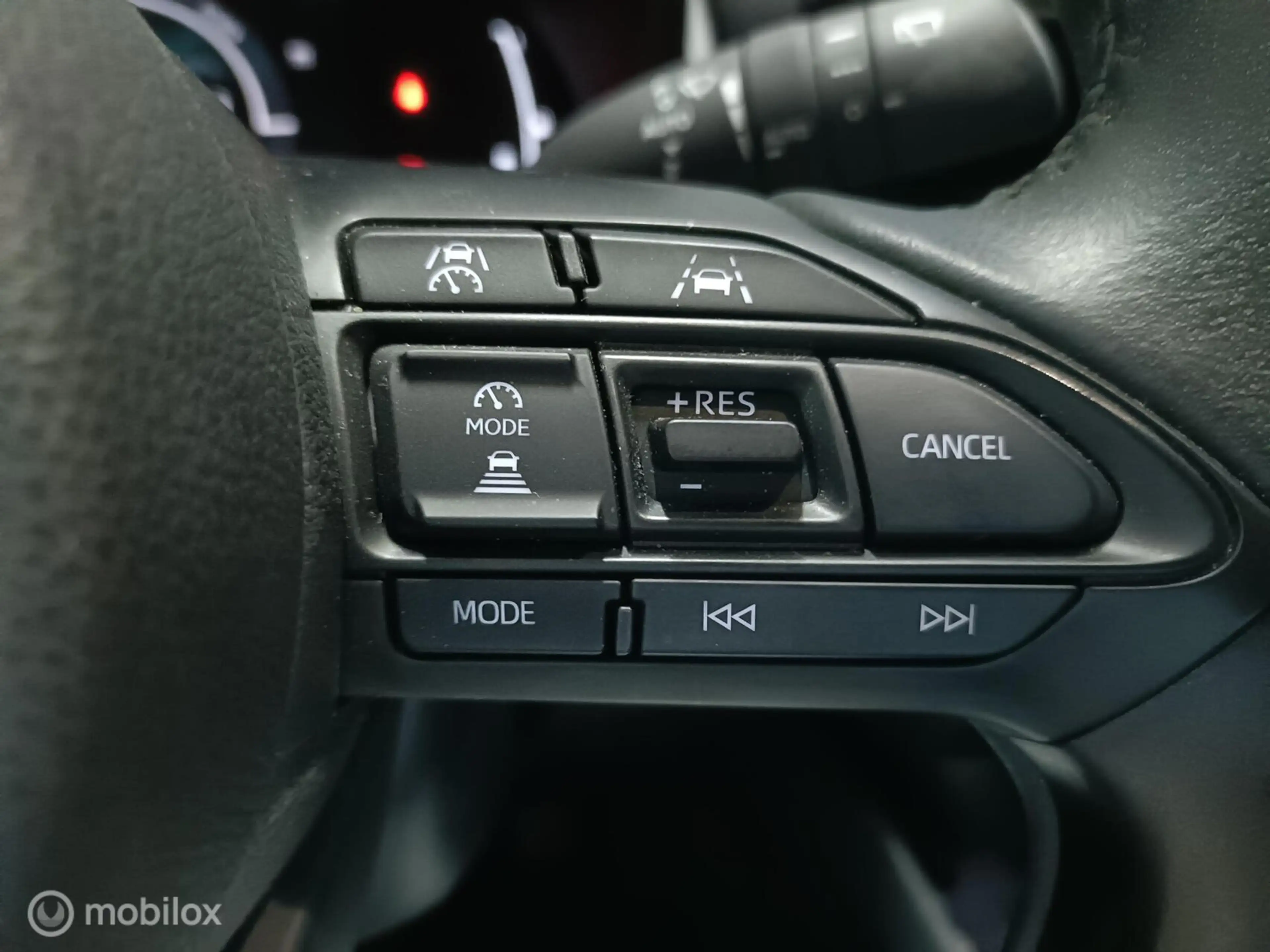 Toyota Yaris 1.5 Hybrid AUTOMAAT 5 JAAR GARANTIE XENON LED came — photo 26