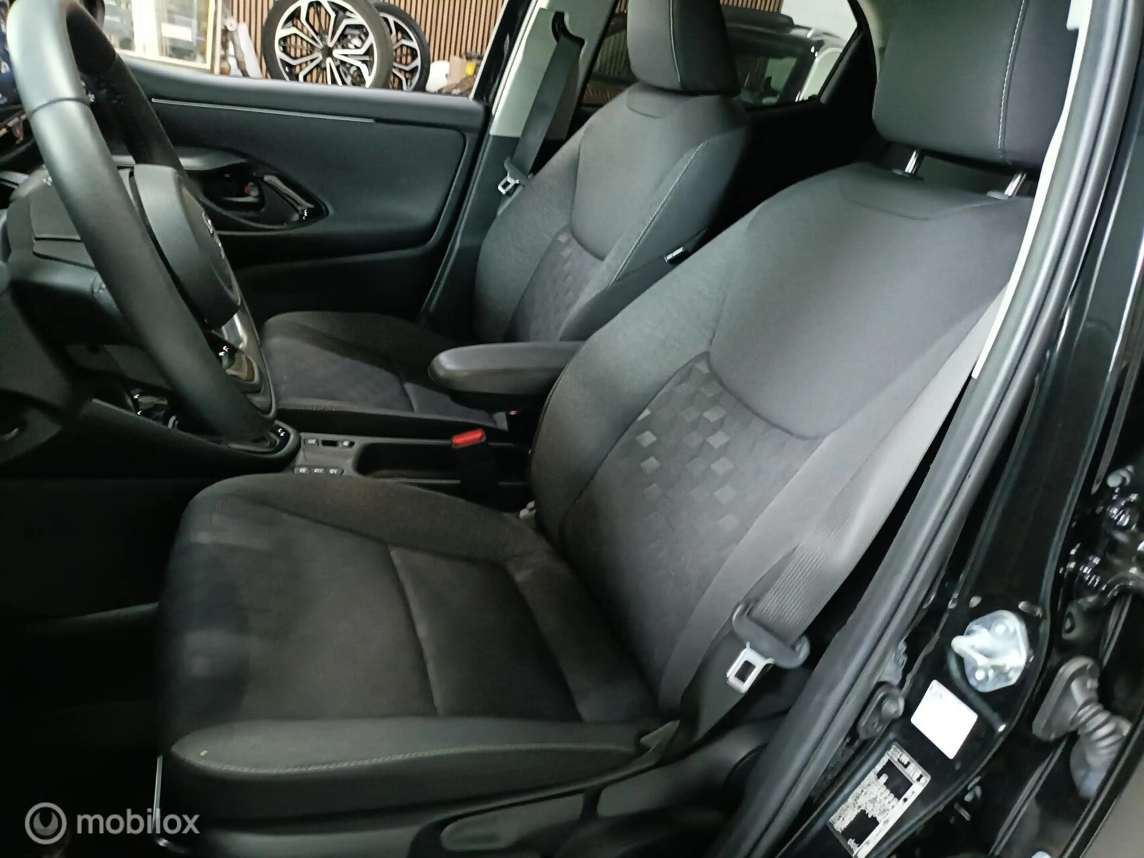 Toyota Yaris 1.5 Hybrid AUTOMAAT 5 JAAR GARANTIE XENON LED came — photo 18