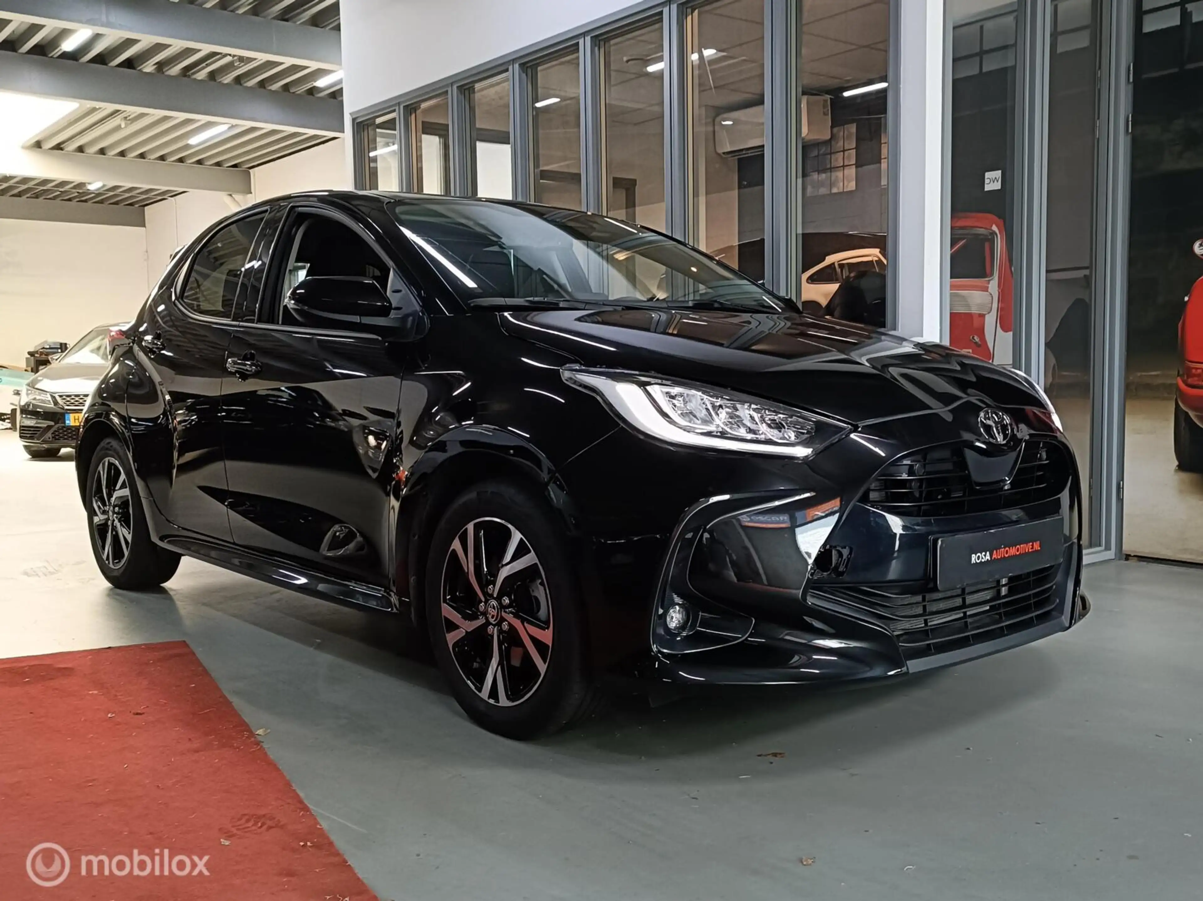 Toyota Yaris 1.5 Hybrid AUTOMAAT 5 JAAR GARANTIE XENON LED came — photo 5