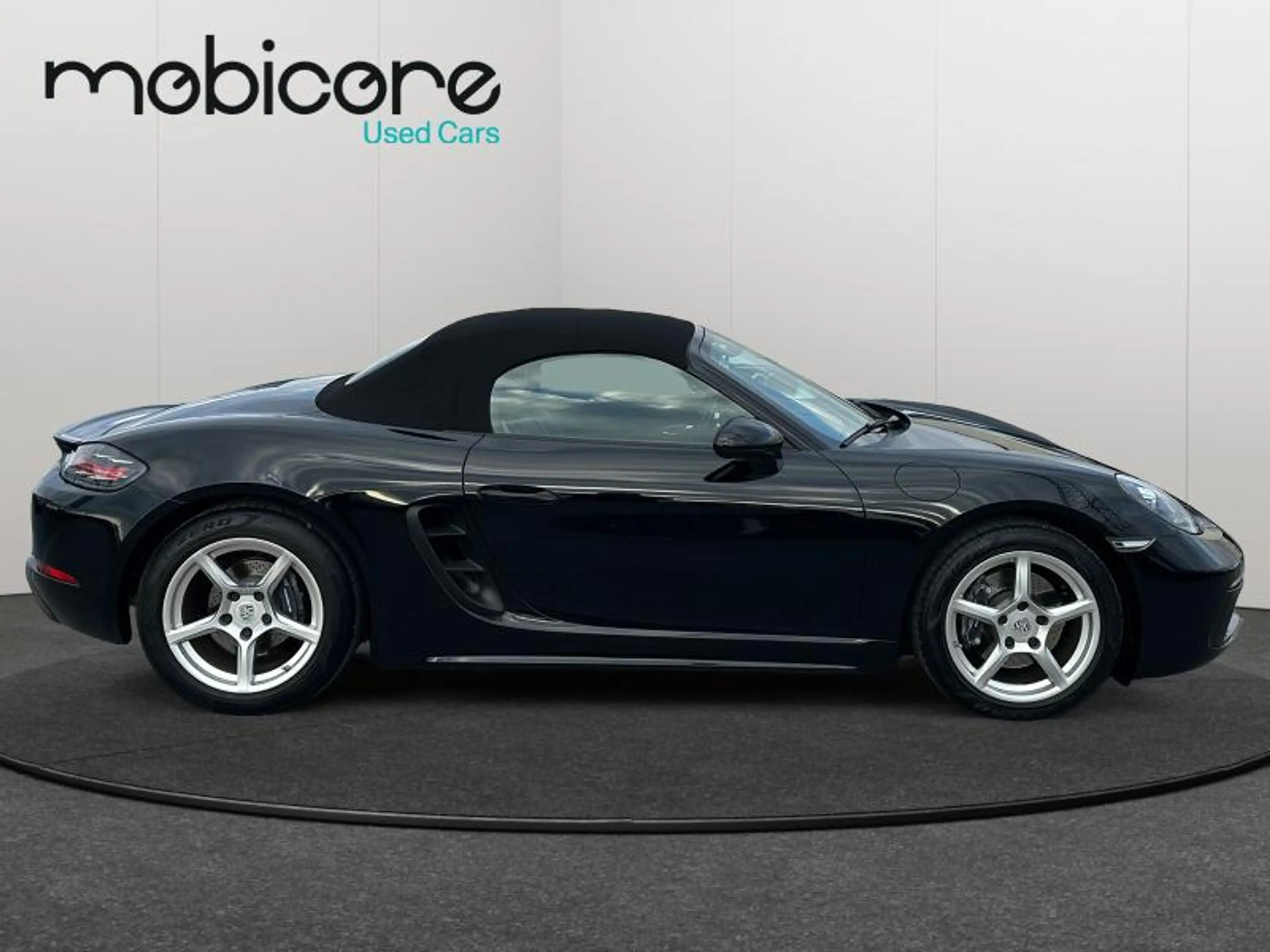 Porsche 718 Cabriolet / Essence — photo 7