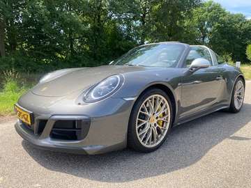 911 GTS Targa 4WD Exclusive Edition