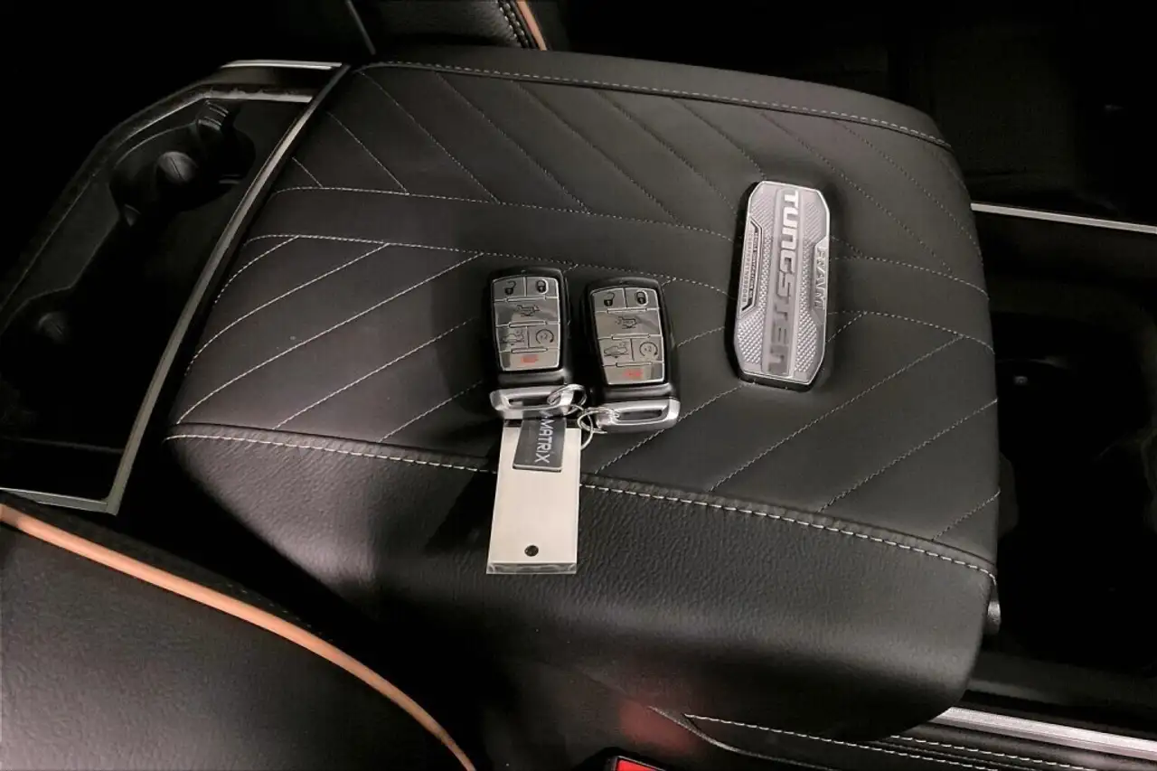 RAM 1500 снимка RAM 1500