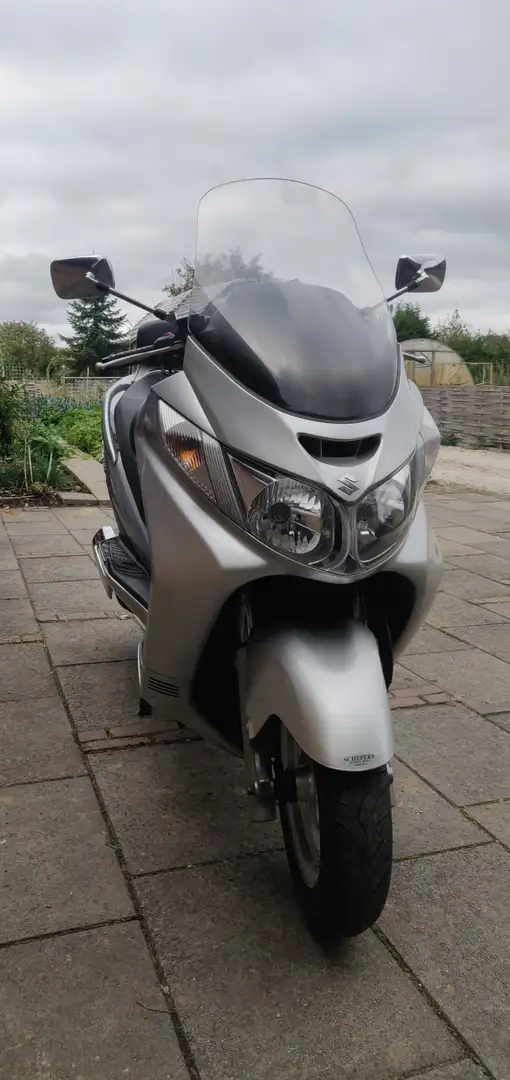 Suzuki Burgman 400 Grijs - 2