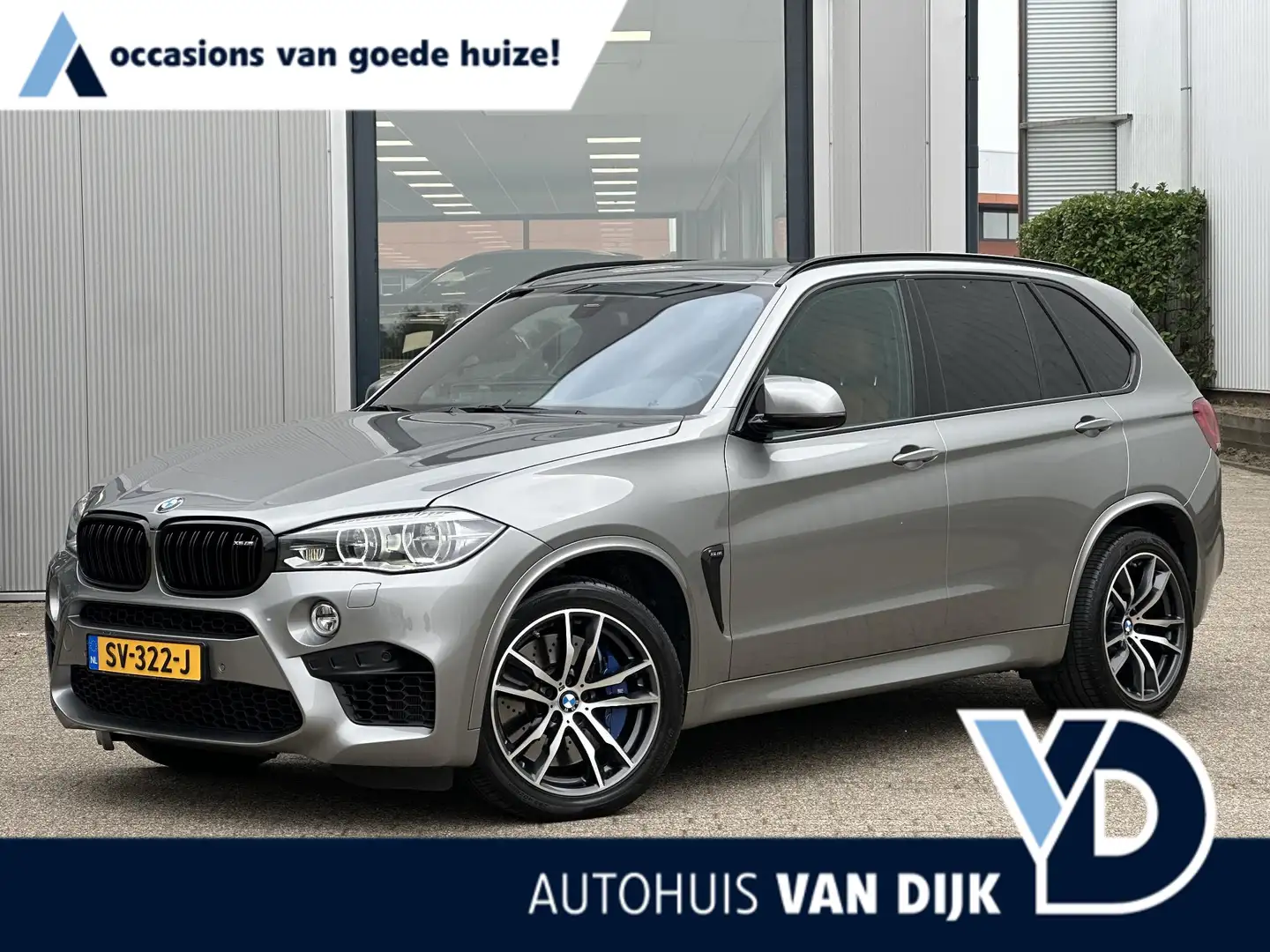 BMW X5 M 575pk | Pano-Dak/Head-Up/H&K/Softclose/Parkeercame Gris - 1