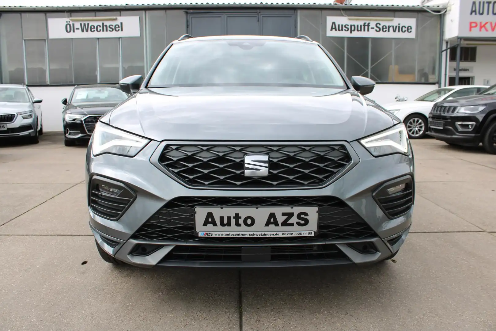 SEAT Ateca FR/1.Hd/AUTOMATIK/19"ALU/SITZHEIZUNG/CAM Gris - 2