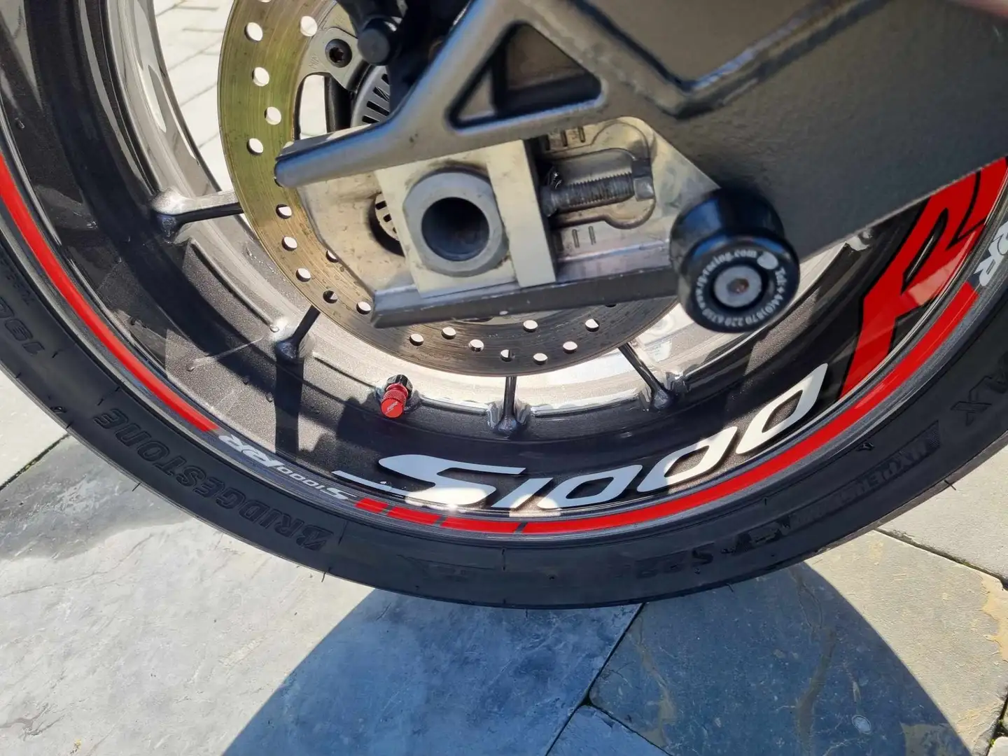 BMW S 1000 RR akrapovic, batterie, pneus, entretien ok Braun - 2
