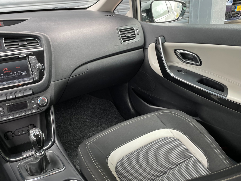 Kia Ceed / cee'd 1.6 GDI Business Pack Led | Climate Control | Crui — photo 12