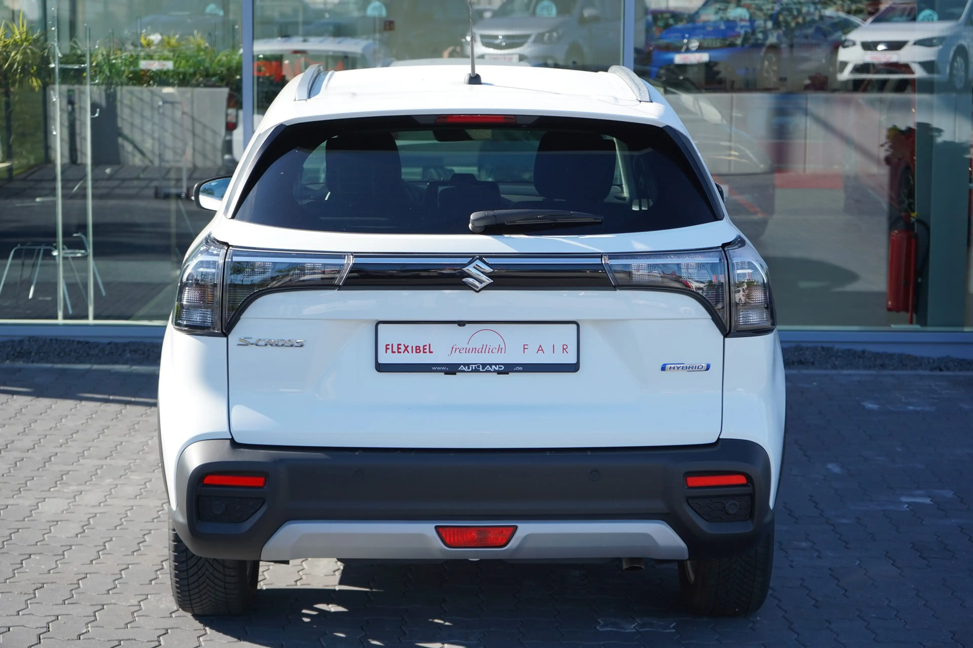 Suzuki SX4 S-Cross S-Cross 1.4 M-Hybrid Comfort LED Navi Kamera DAB — photo 3