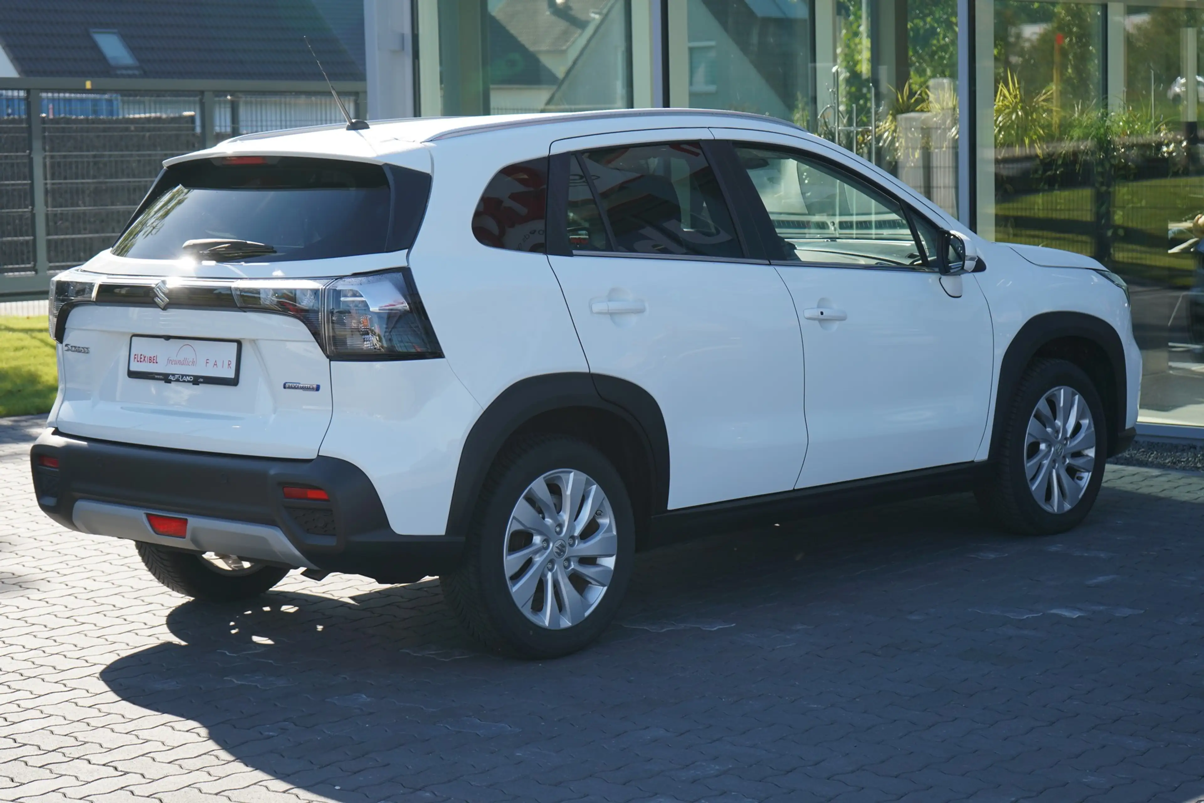 Suzuki SX4 S-Cross S-Cross 1.4 M-Hybrid Comfort LED Navi Kamera DAB — photo 4