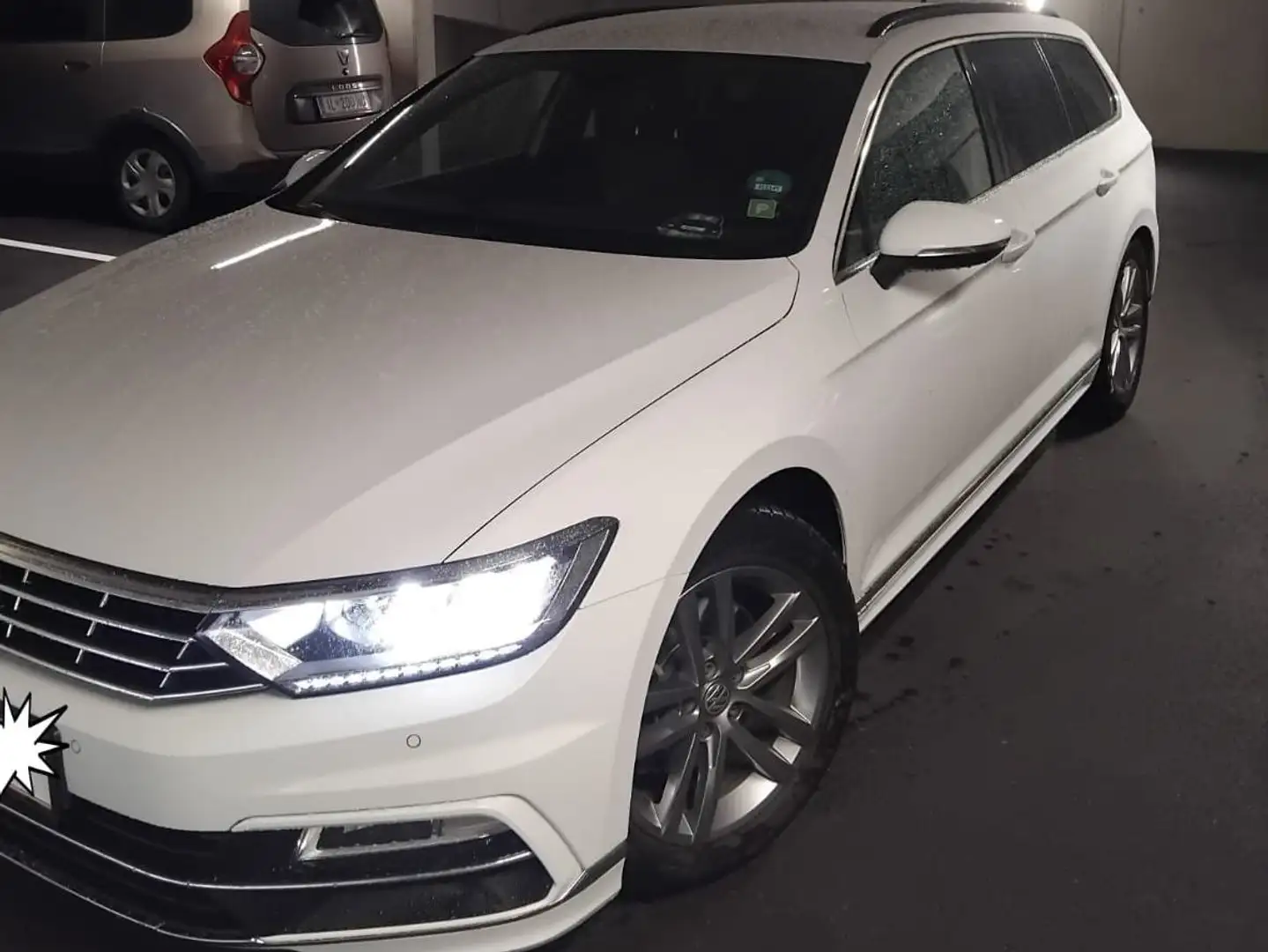 Volkswagen Passat Variant Passat Variant Comfortline 1,6 TDI Comfortline Weiß - 1