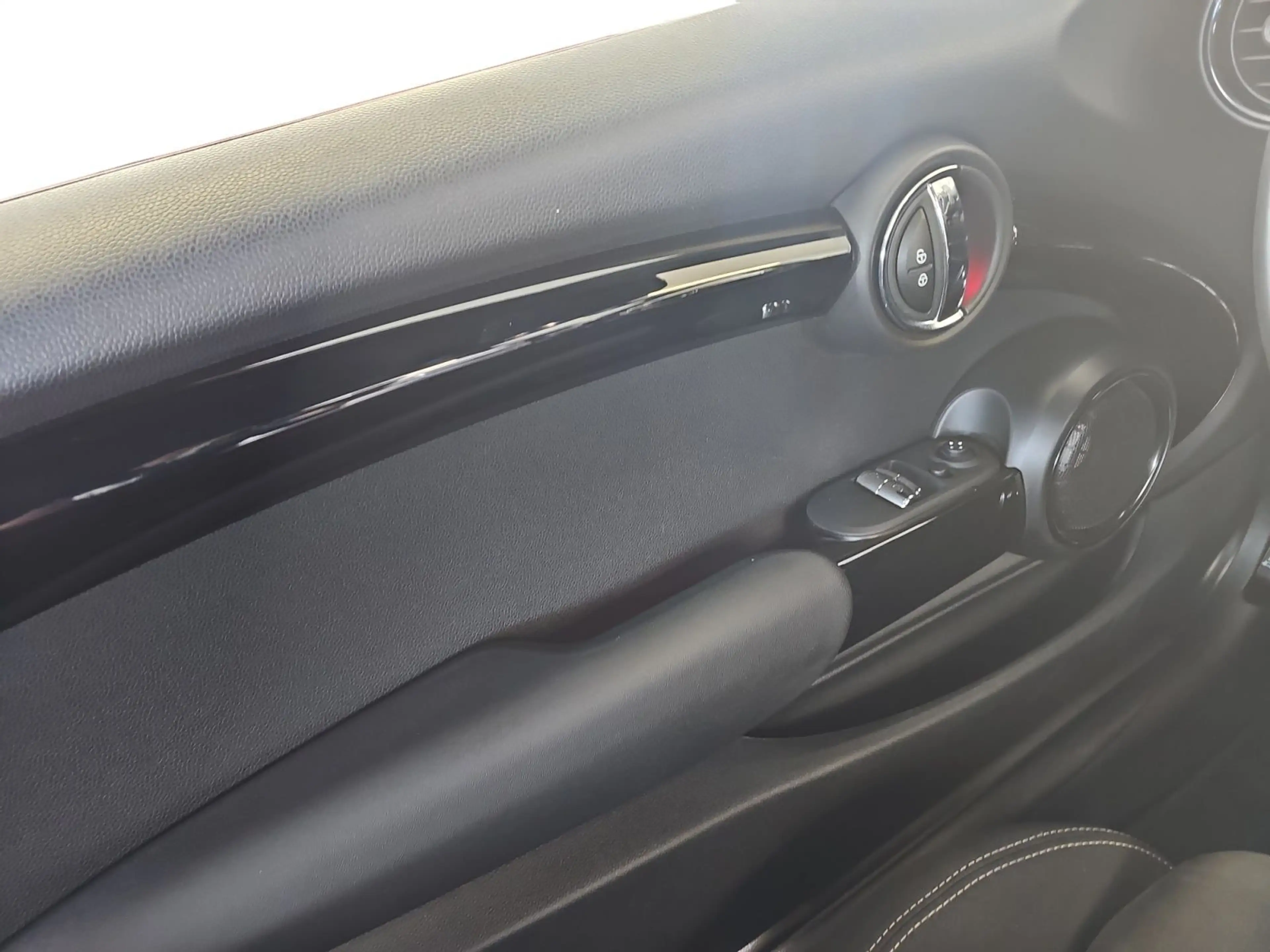 MINI John Cooper Works LED+SHZ+MFA+MFL+HARMAN-KARDON — photo 15