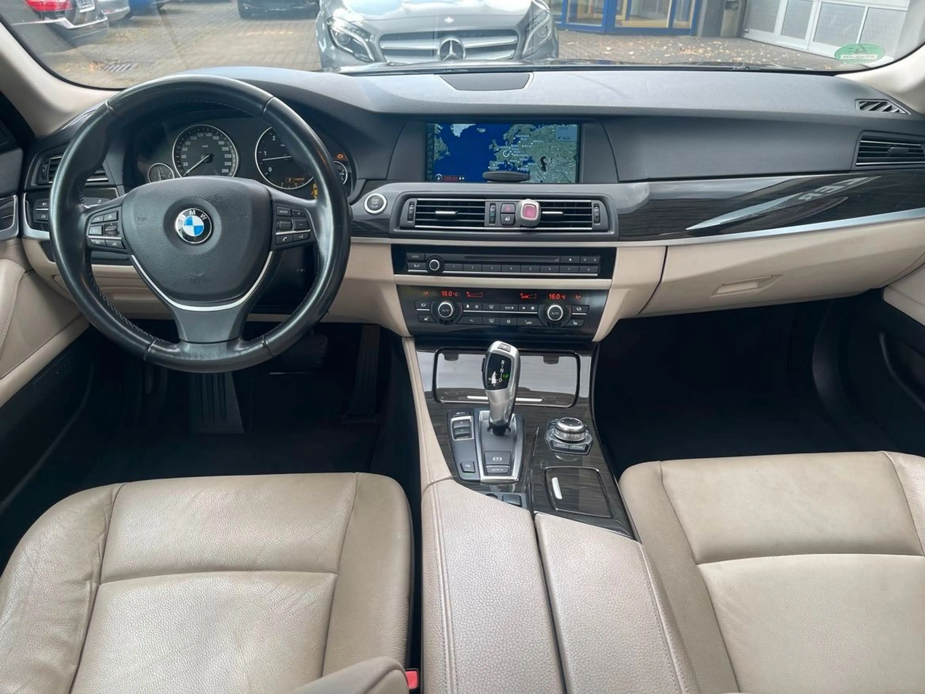 BMW 525 d-AUTOM*LEDER*NAVI*GSD*XENON*LM-19" — photo 2