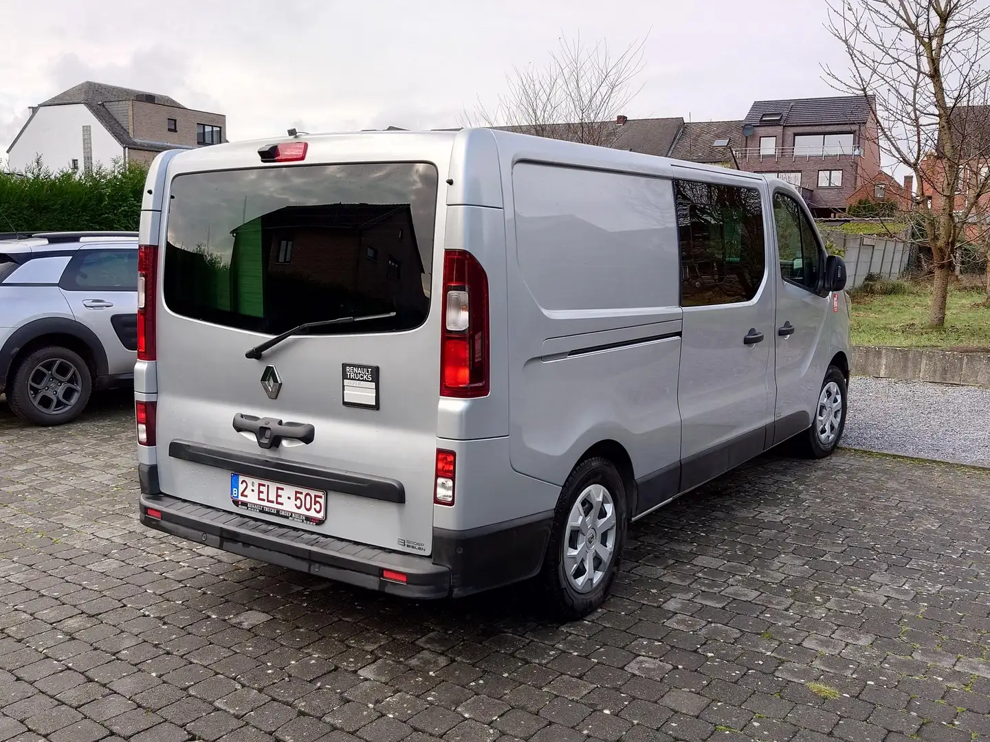 Renault Trafic Trafic Blue dCi 170 EDC L2H1 Komfort Plateado - 1