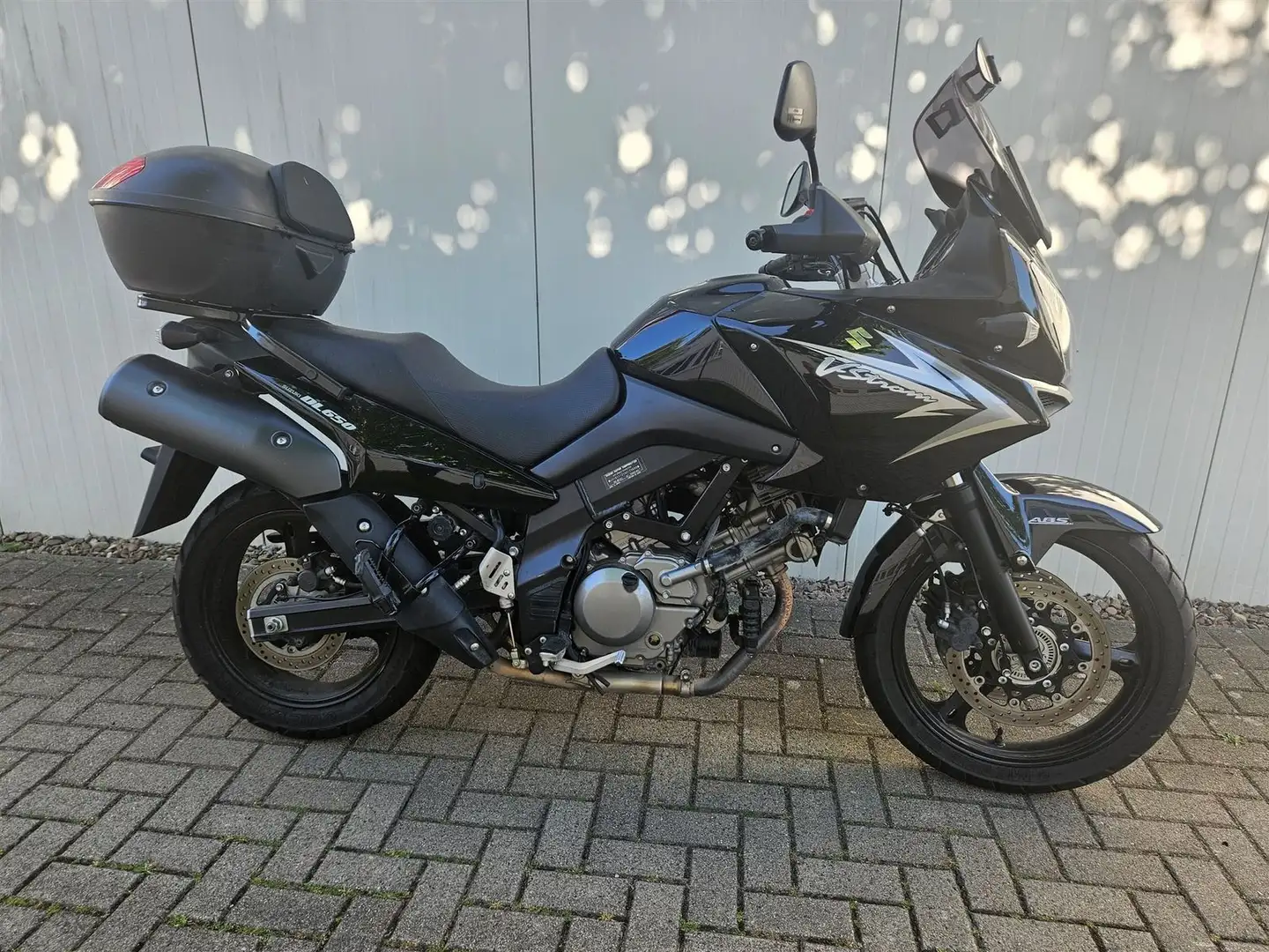 Suzuki V-Strom 650 guter Zustand Чорний - 2