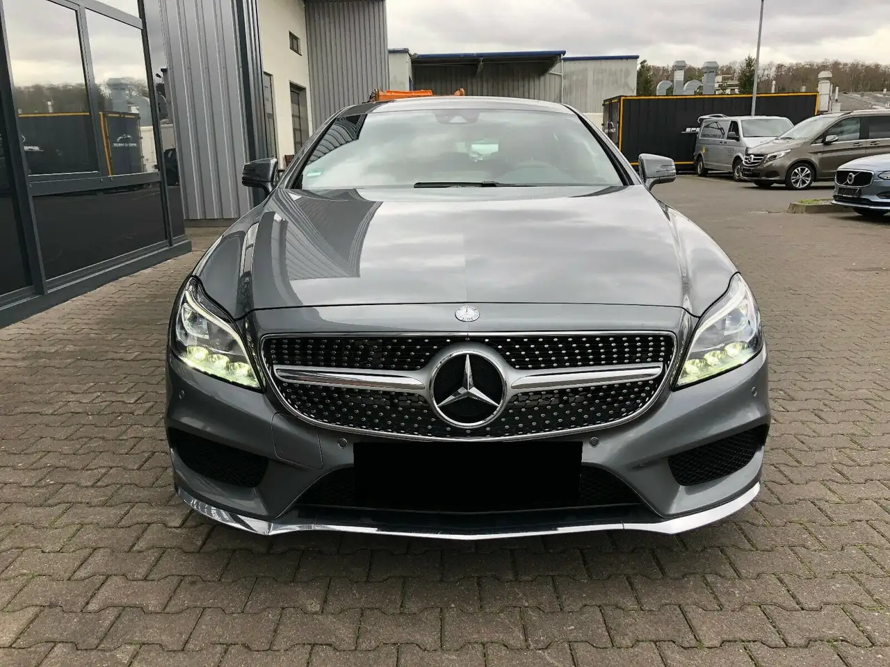 Mercedes-Benz CLS 320