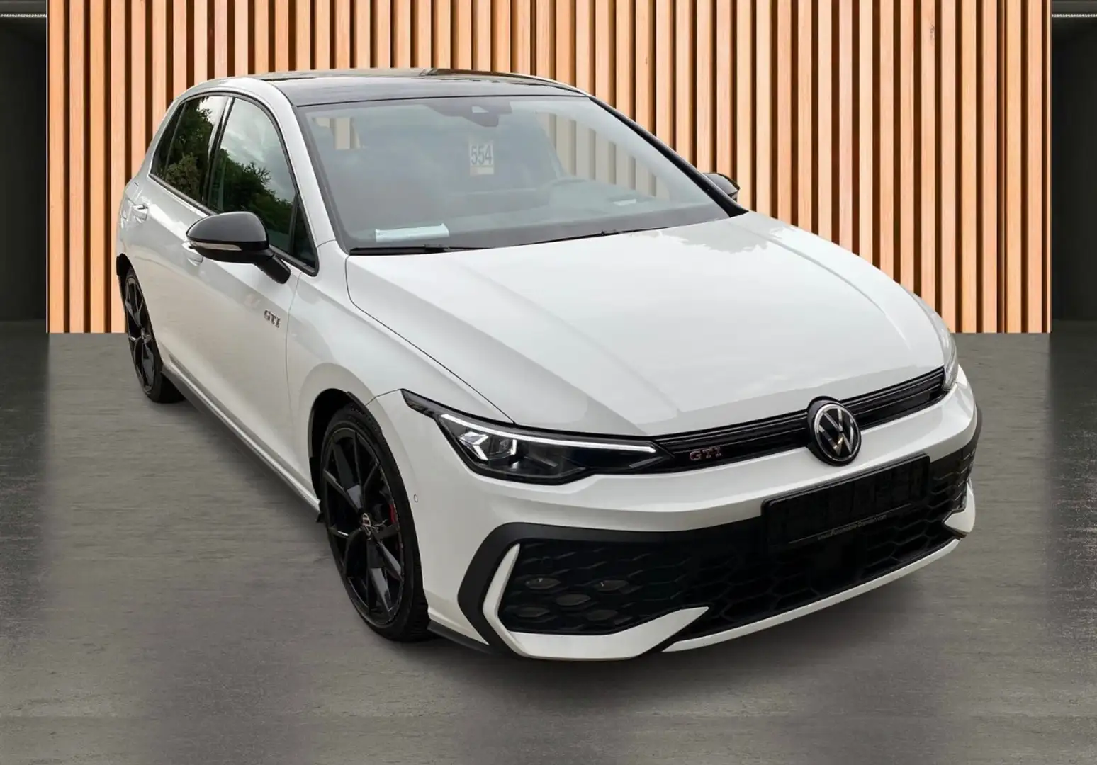 Volkswagen Golf GTI Golf 2.0 tsi GTI 8.5 265cv dsg ESTORIL 19" DCC Blanc - 2