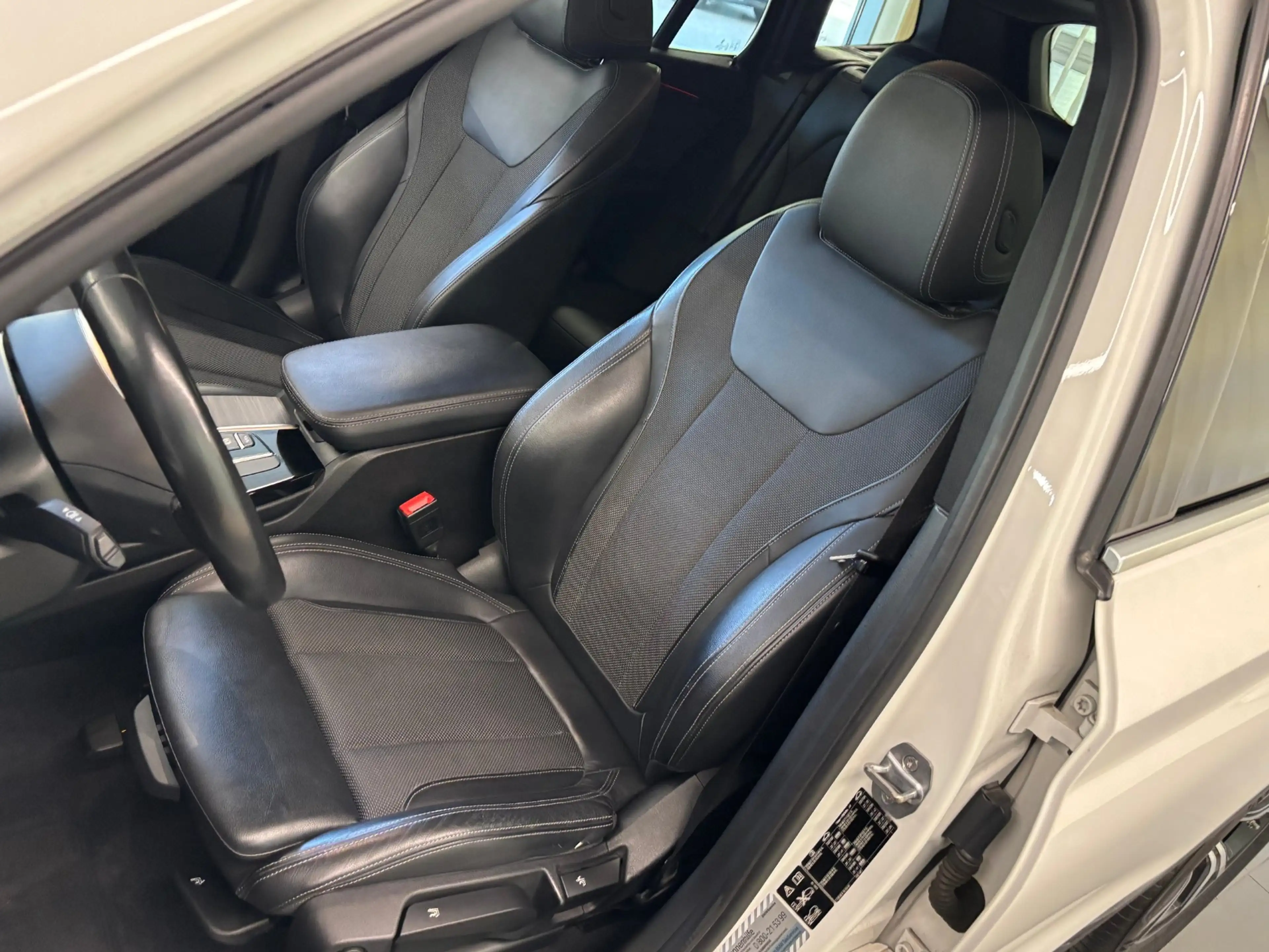 BMW X3 xDrive20d — photo 6