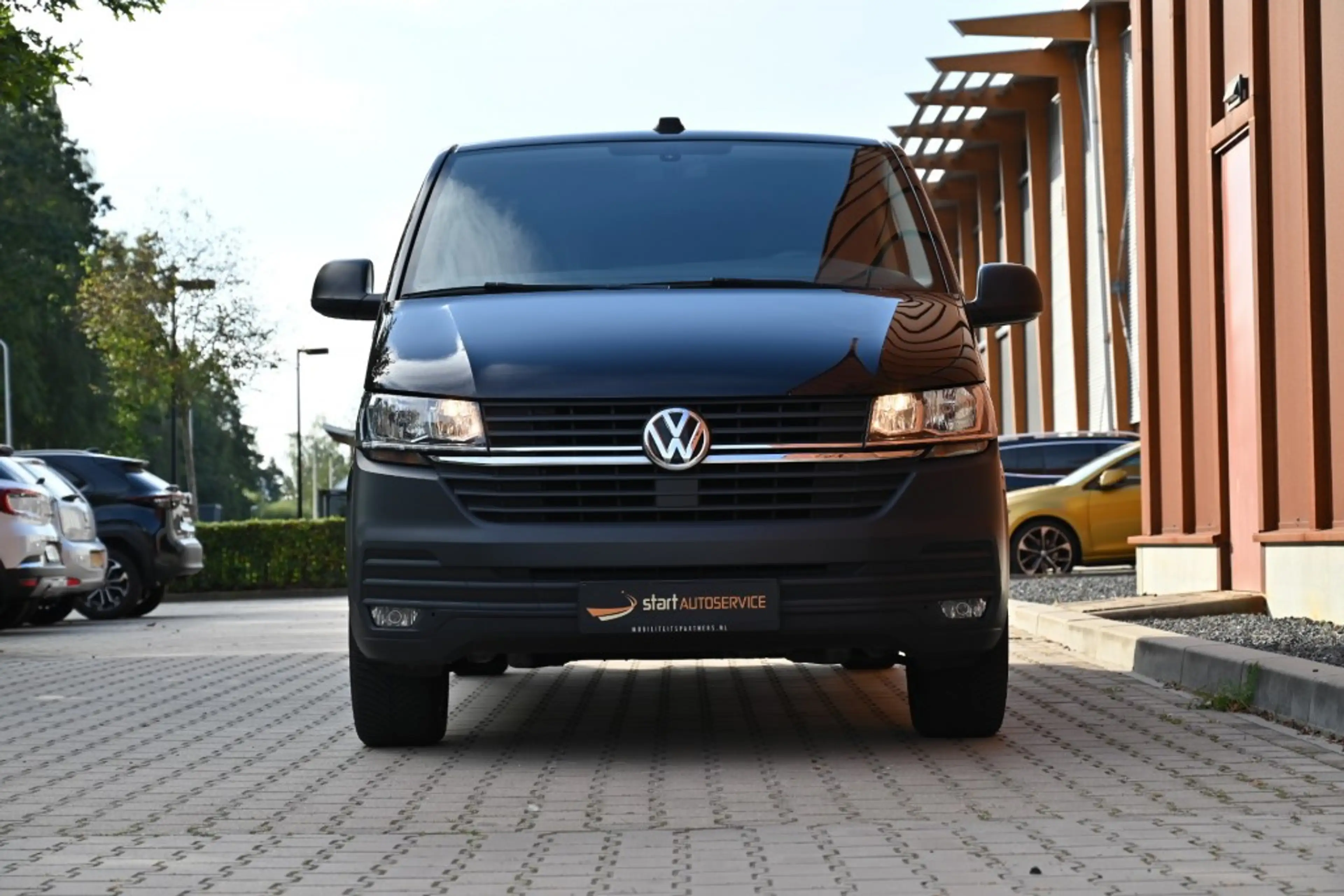 Volkswagen Transporter T6.1 L2H1 DSG Dubbel Cabine 2.0 TDI Leer CarPlay 1 — photo 7