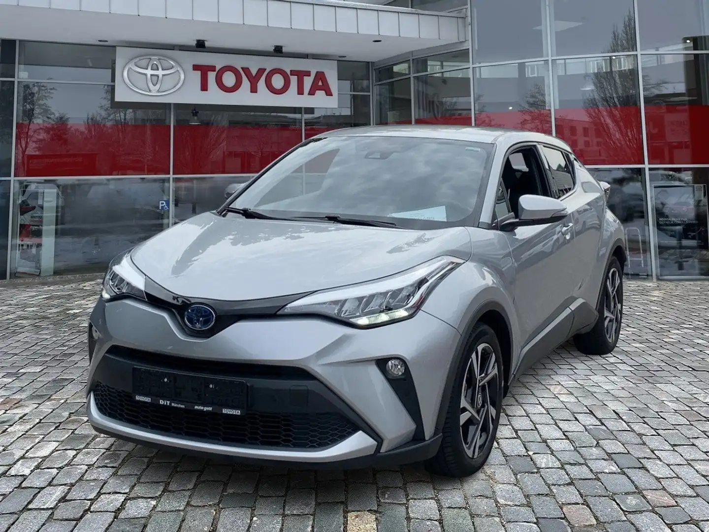 Toyota C-HR 2.0 Team D Zilver - 2