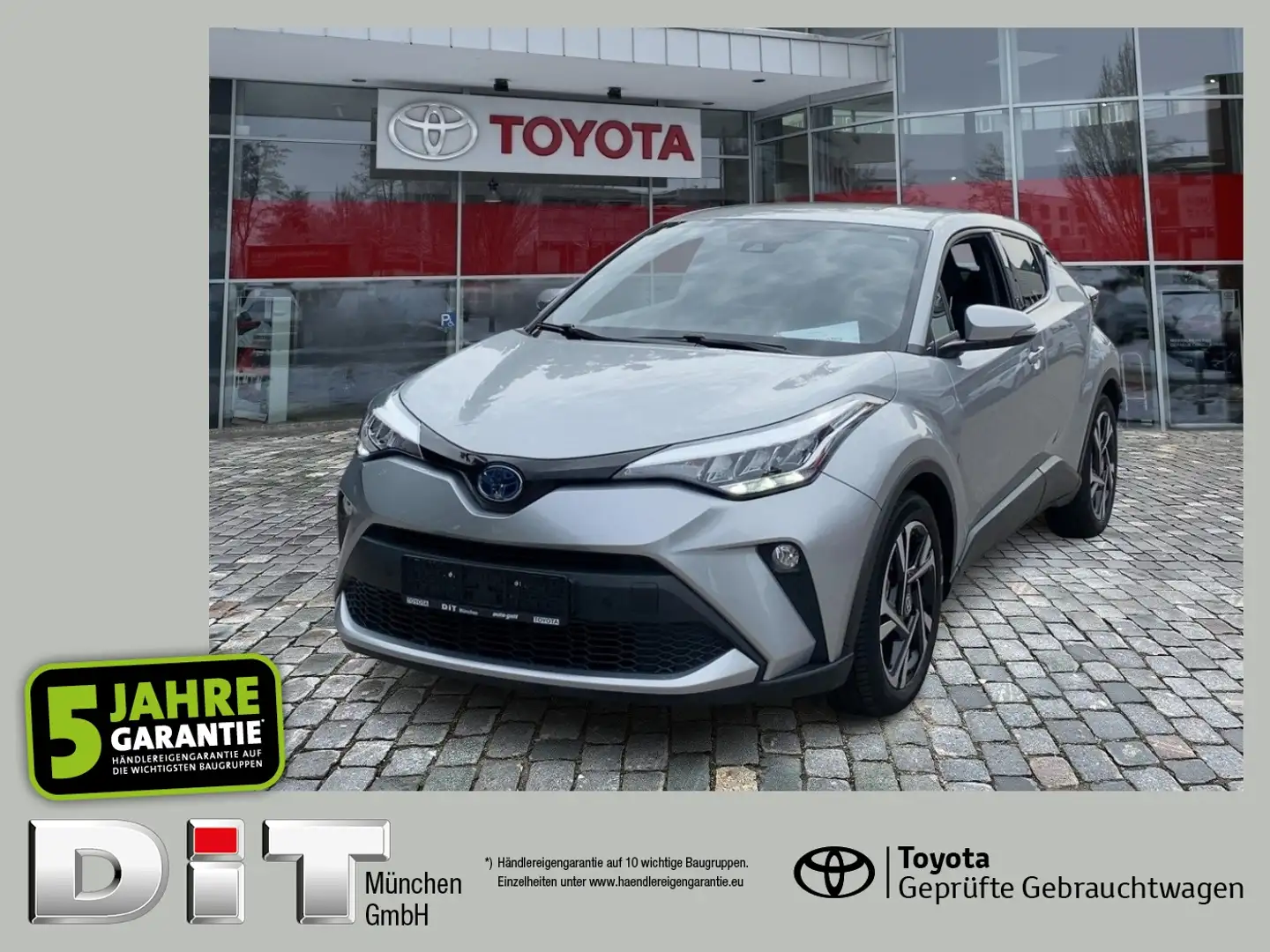 Toyota C-HR 2.0 Team D Zilver - 1
