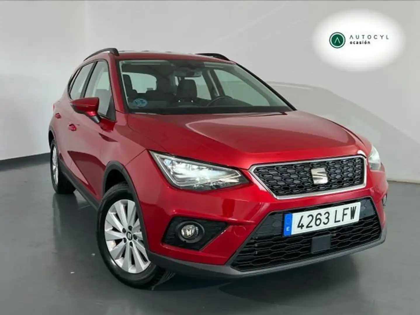 SEAT Arona 1.0 TSI Ecomotive S&S Reference 95 Rojo - 1