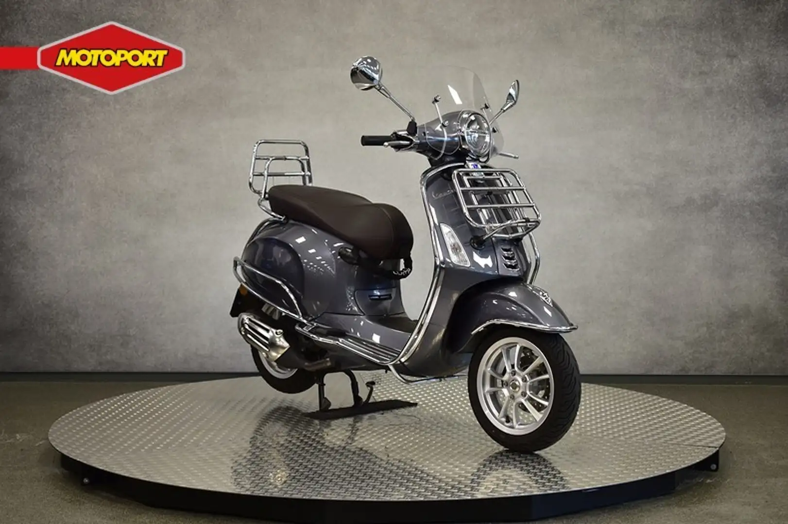 Vespa Primavera Touring 50 KM Zilver - 2