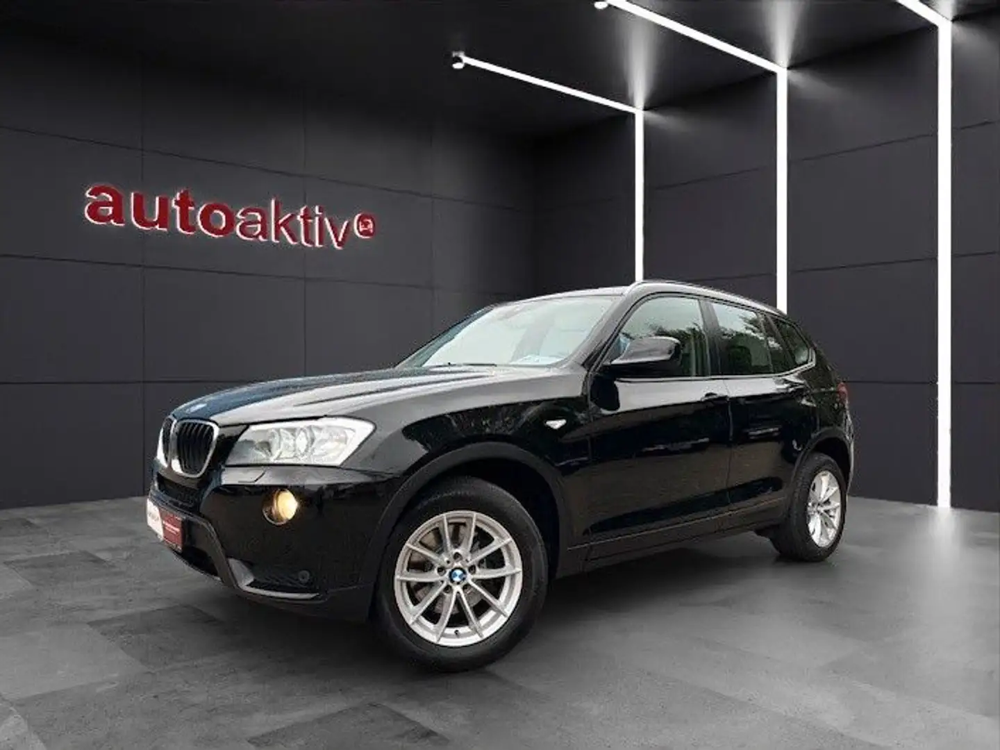 BMW X3 xDrive 20d/Bi-Xenon/VollLeder/AHK/Kamera/Navi Schwarz - 1