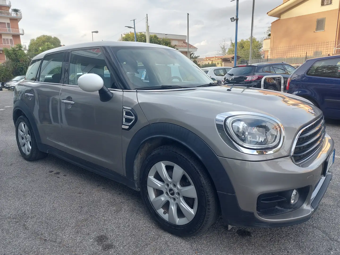 MINI Cooper D Countryman Mini Countryman 2.0 Cooper D Jungle auto Сірий - 2
