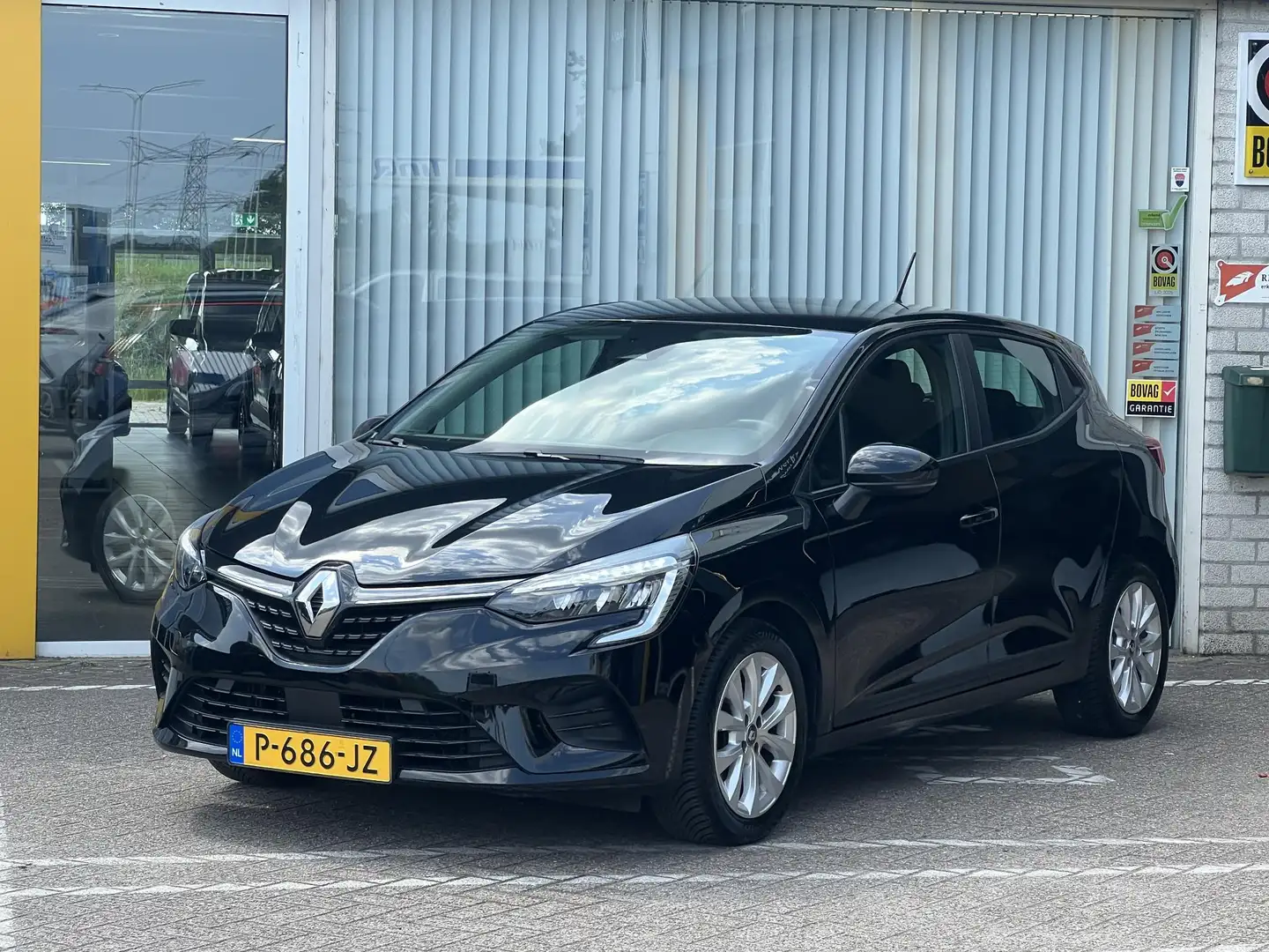Renault Clio 1.0 TCe Zen | Navigatie | Parkeersensoren | Lichtm Noir - 2