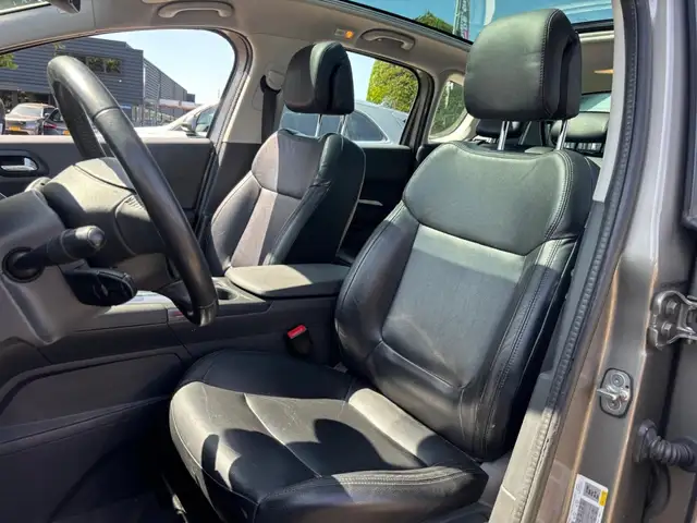 Peugeot 3008 view 15