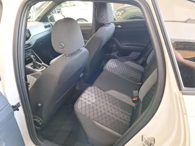 Volkswagen Taigo view 7