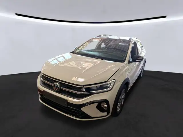 Volkswagen Taigo view 2