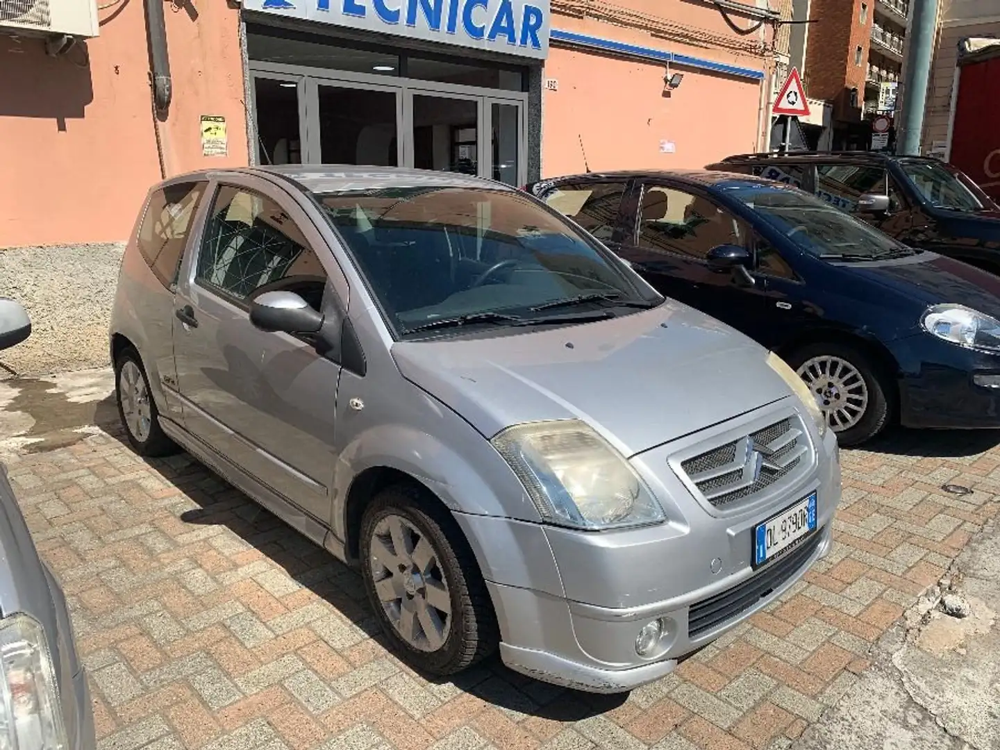 Citroen C2 C2 1.4 hdi Vtr (energy) 70cv -OK NEOPATENTATI Argento - 2