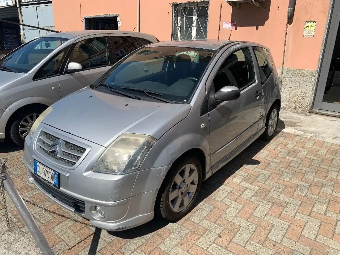 Citroen C2 C2 1.4 hdi Vtr (energy) 70cv -OK NEOPATENTATI Argento - 1