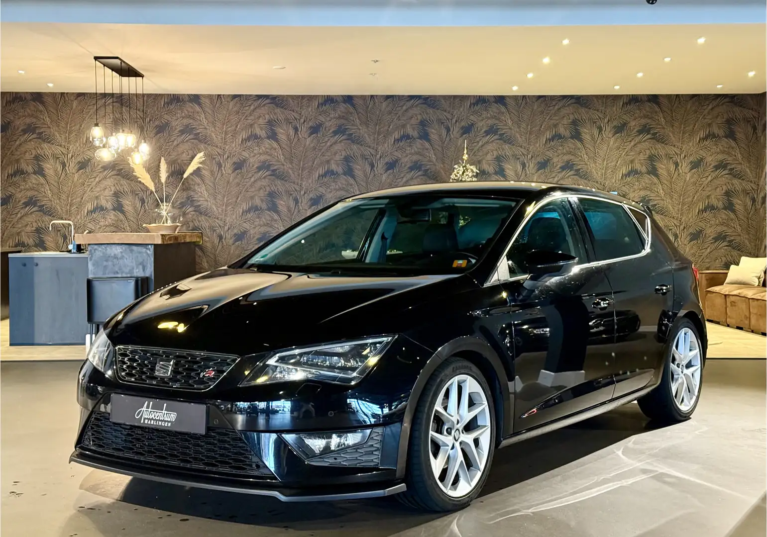 SEAT Leon 1.4 TSI ACT FR Dynamic I Maxton I Kleppensysteem Zwart - 1