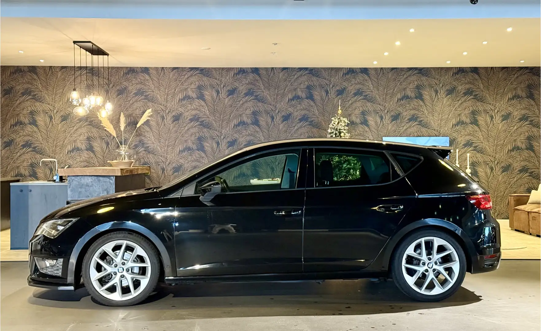 SEAT Leon 1.4 TSI ACT FR Dynamic I Maxton I Kleppensysteem Zwart - 2