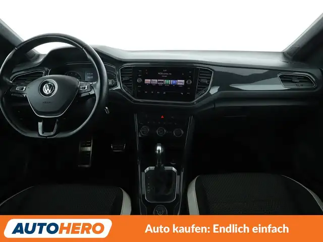 Volkswagen T-Roc view 12