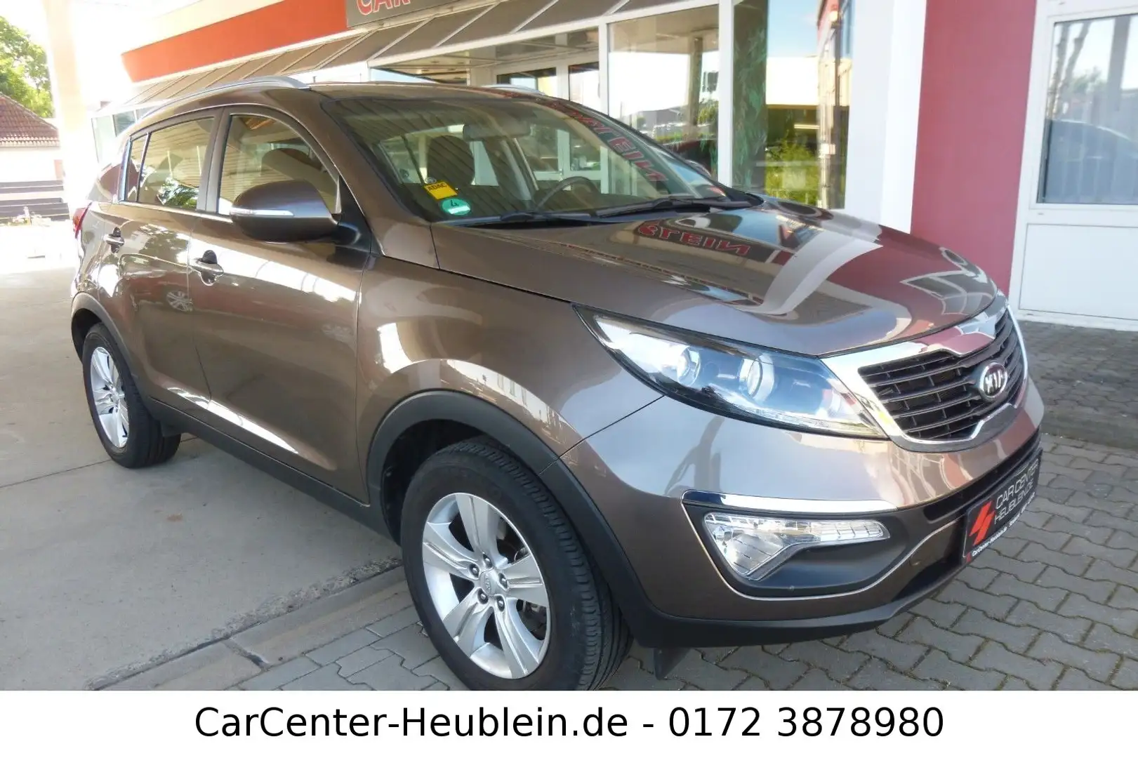 Kia Sportage Vision 2WD Braun - 1
