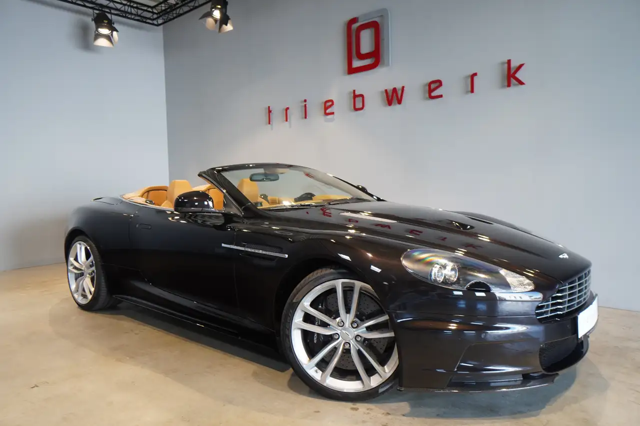 Aston Martin DBS